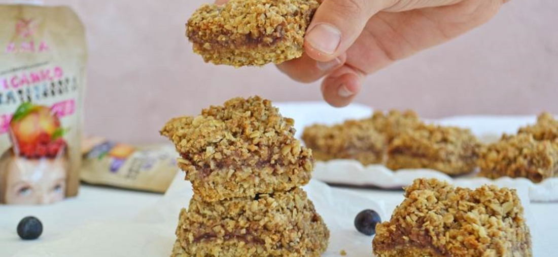 BARRINHAS DE CRUMBLE DE AVEIA COM PURÊ AMA